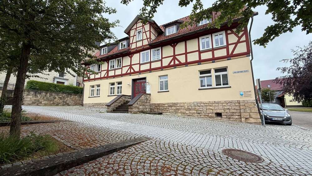 Etagenwohnung Leinefelde - 4 Zimmer, 110 m&sup2;, 990&euro; | Angebot:26900626
