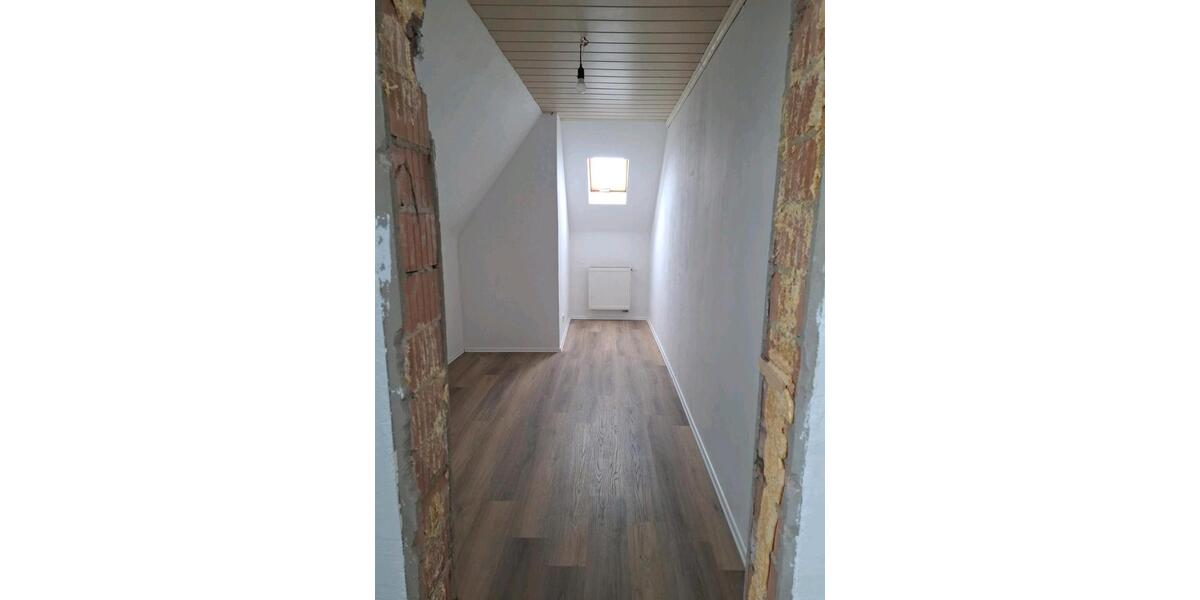 Etagenwohnung Warburg - 4 Zimmer, 95 m&sup2;, 650&euro; | Angebot:24599562