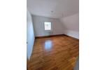 Dachgeschoßwohnung Höringen - 3.5 Zimmer, 70 m&sup2;, 730&euro; | Angebot:26568346
