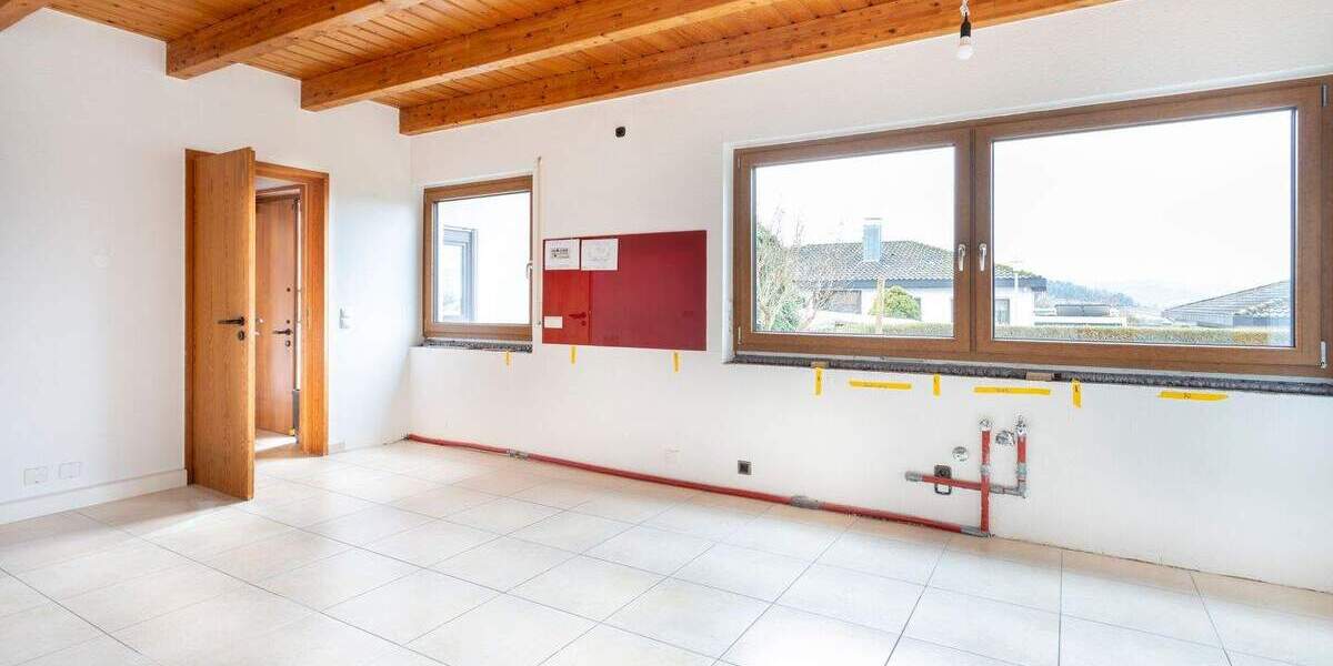 Mehrfamilienhaus, Wohnhaus Kippenheim - Schmieheim Schmieheim - 5 Zimmer, 190 m&sup2;, 1.900&euro; | Angebot:25140981