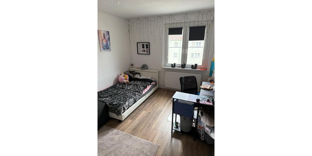 Etagenwohnung Beeskow - 4 Zimmer, 72 m&sup2;, 840&euro; | Angebot:26254464