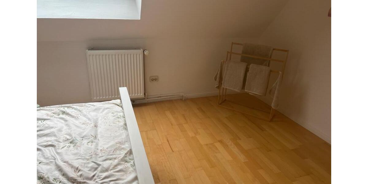 Reihenhaus mit Garten - 70qm plus Keller & Dachboden 3 zimmer