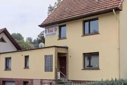 Haus Bad Hersfeld - 6 Zimmer, 152 m&sup2;, 1.350&euro; | Angebot:24768043