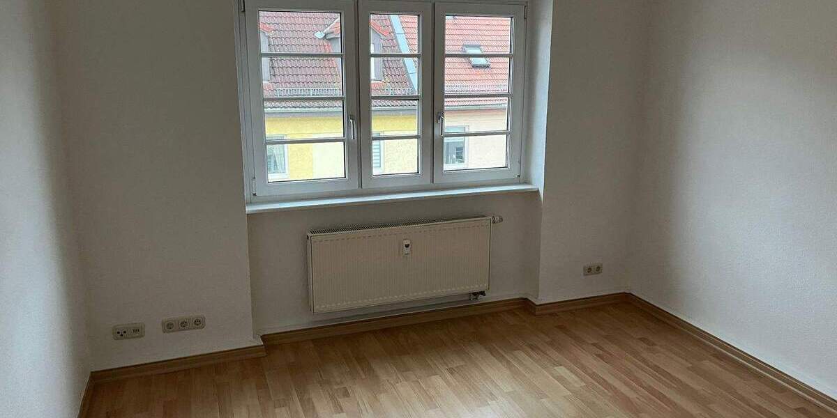 Etagenwohnung Erfurt Ilversgehofen - 3 Zimmer, 57 m&sup2;, 511&euro; | Angebot:25109564