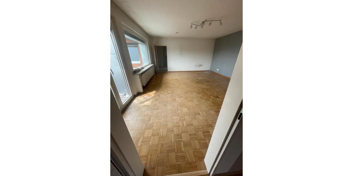 Etagenwohnung Braunschweig Wabe-Schunter-Beberbach - 3 Zimmer, 100 m&sup2;, 800&euro; | Angebot:26338132
