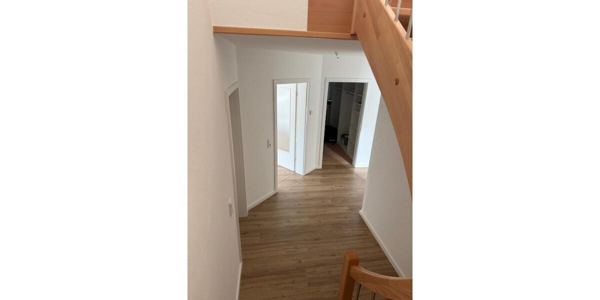 Maisonettenwohnung Hildesheim Bockfeld - 3 Zimmer, 119 m&sup2;, 1.050&euro; | Angebot:25128202