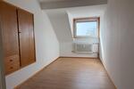 Dachgeschoßwohnung Gießen Wieseck - 3 Zimmer, 95 m&sup2;, 890&euro; | Angebot:26648491