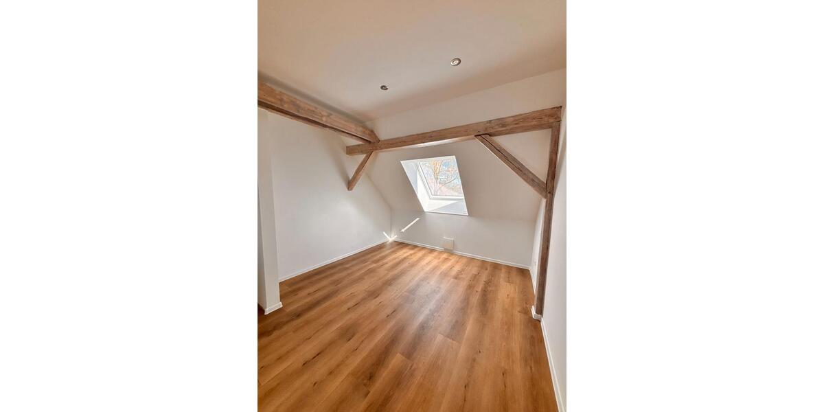 Dachgeschoßwohnung Celle Neustadt/Heese - 2 Zimmer, 38 m&sup2;, 650&euro; | Angebot:26532124