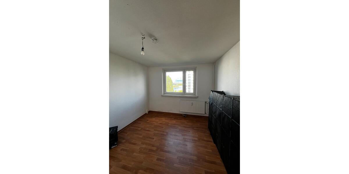 Dachgeschoßwohnung Magdeburg Großer Silberberg - 3 Zimmer, 61 m&sup2;, 552&euro; | Angebot:26583050