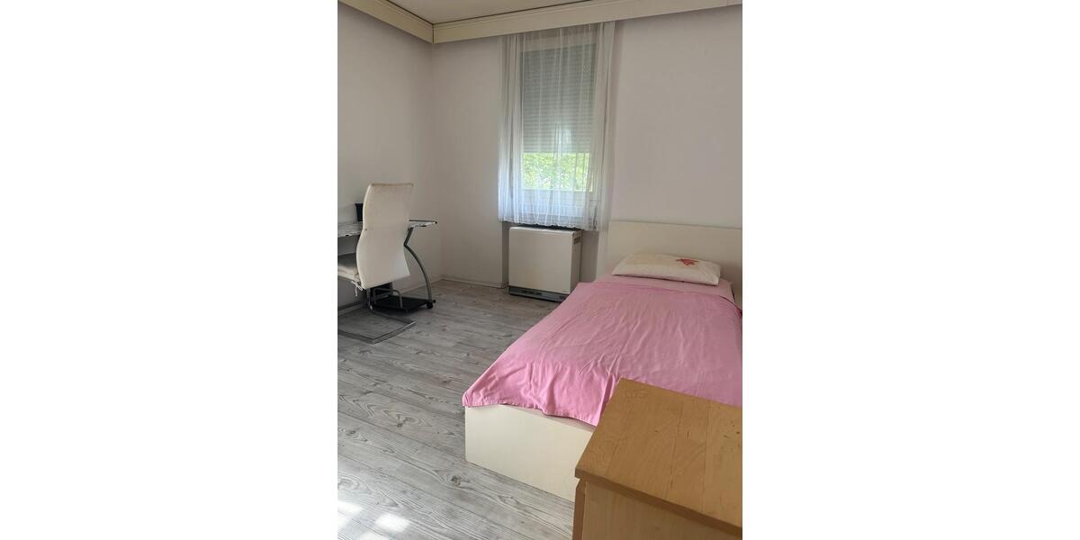 Wohnen auf Zeit Stuttgart Vaihingen - 1 Zimmer, 18 m&sup2;, 620&euro; | Angebot:26287082