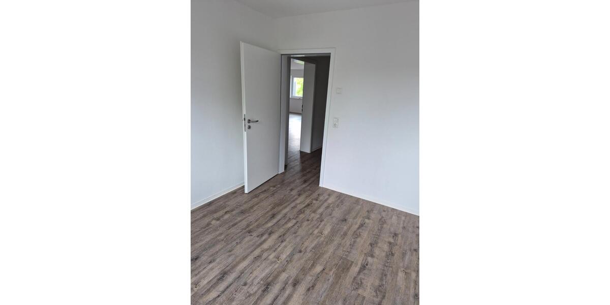 Etagenwohnung Rechlin - 3 Zimmer, 83 m&sup2;, 835&euro; | Angebot:26459902