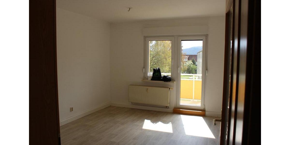 Dachgeschoßwohnung Eisenach - 3 Zimmer, 60 m&sup2;, 429&euro; | Angebot:26182982