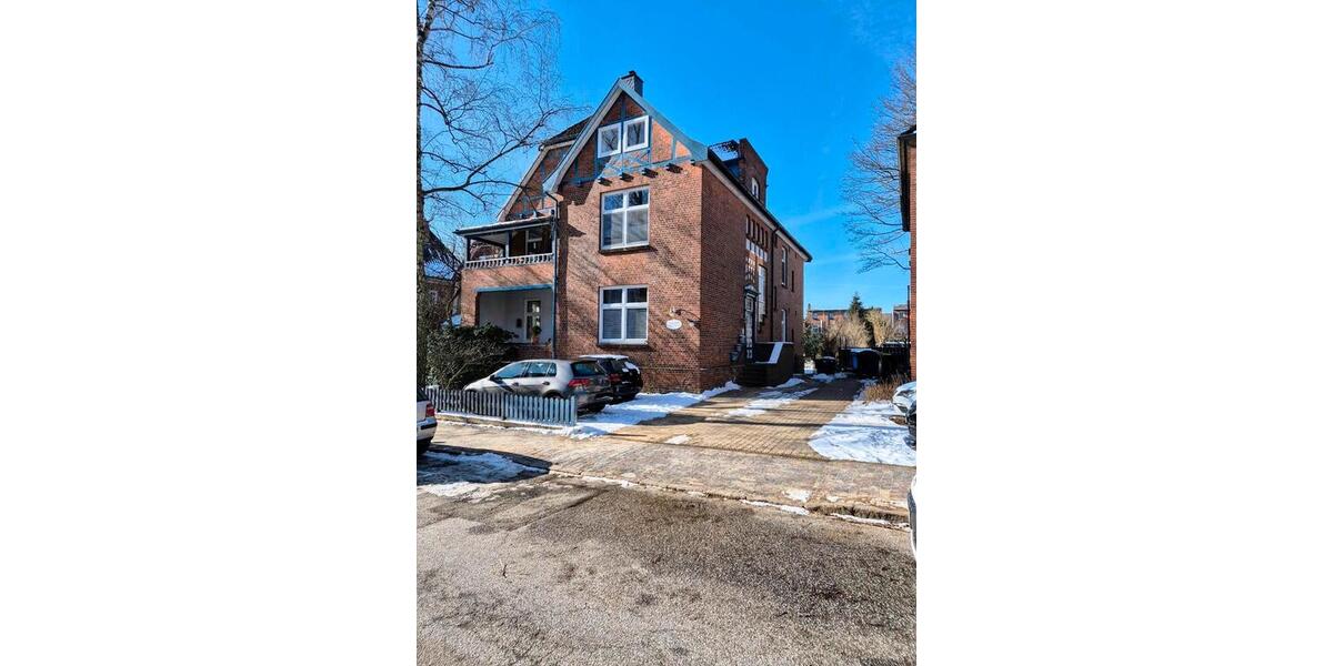 Dachgeschoßwohnung Itzehoe - 4 Zimmer, 100 m&sup2;, 1.050&euro; | Angebot:25219065