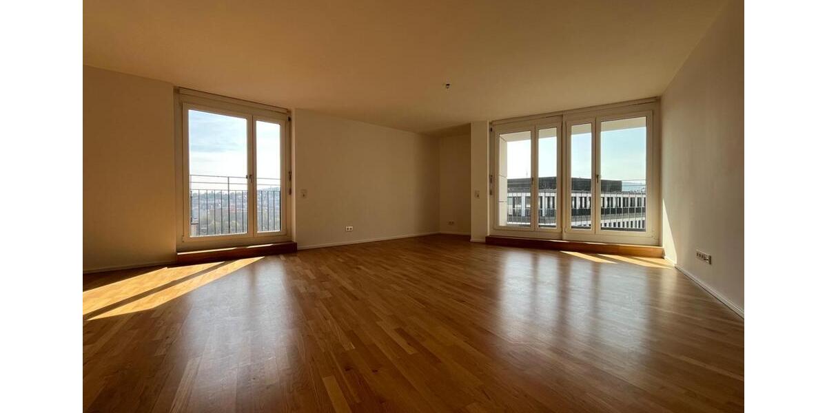 Etagenwohnung Stuttgart - 2 Zimmer, 96 m&sup2;, 1.631&euro; | Angebot:26068597