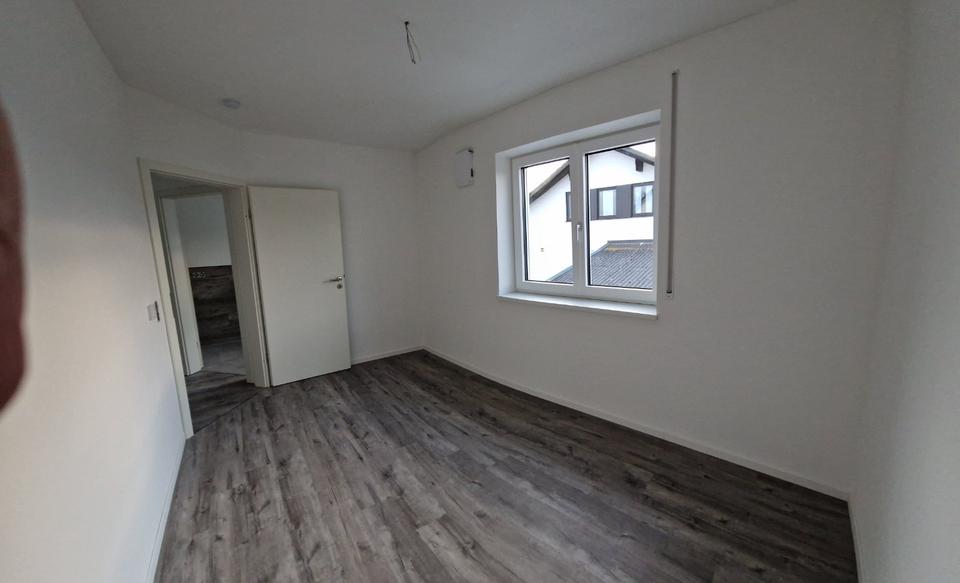 Dachgeschoßwohnung Pförring - 2 Zimmer, 64 m&sup2;, 810&euro; | Angebot:25948005