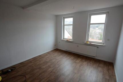 Wohnung Kahla - 4 Zimmer, 87 m&sup2;, 550&euro; | Angebot:24688114