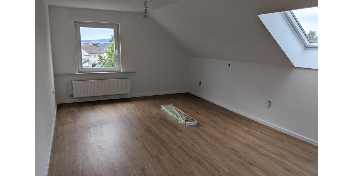 Dachgeschoßwohnung Hüttenberg - 3 Zimmer, 83 m&sup2;, 830&euro; | Angebot:26234374