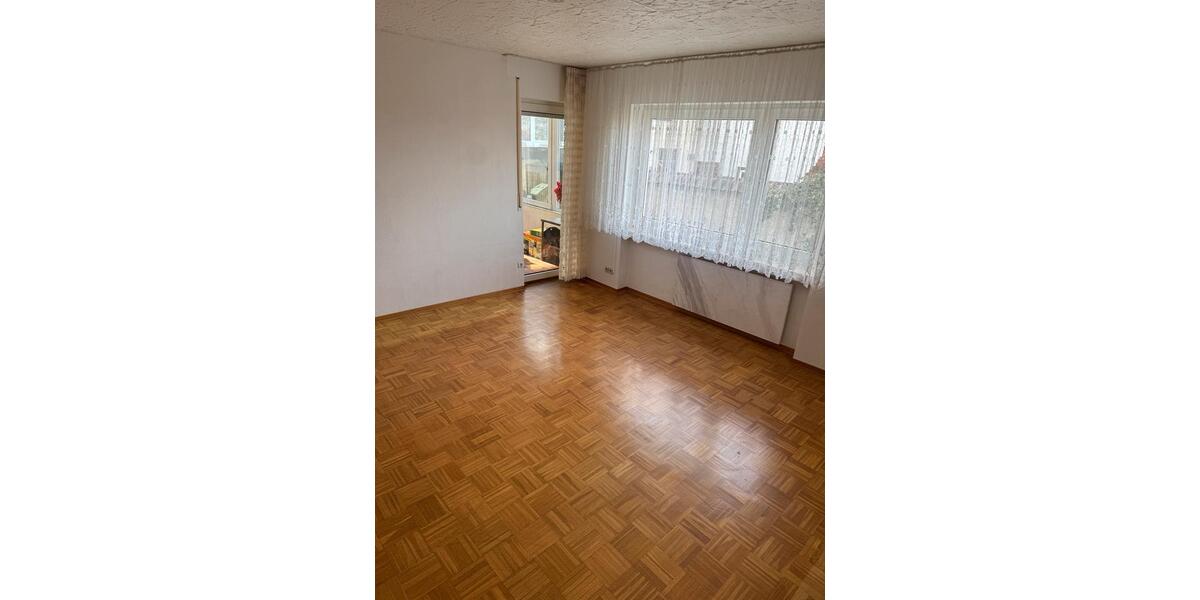 Erdgeschoßwohnung Oberboihingen - 4 Zimmer, 104 m&sup2;, 1.200&euro; | Angebot:24842591