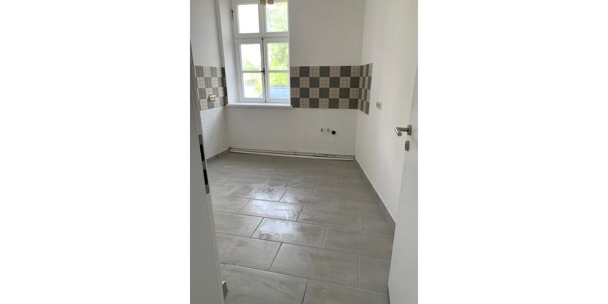Erdgeschoßwohnung Korbach - 3 Zimmer, 77 m&sup2;, 650&euro; | Angebot:24946521