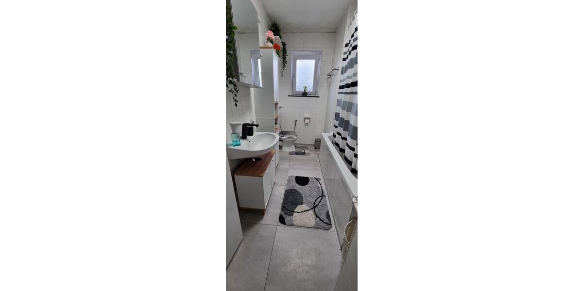 Etagenwohnung Wenden - 4 Zimmer, 86 m&sup2;, 750&euro; | Angebot:25105180