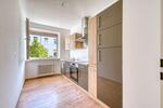Helle 3-Zimmer-Wohnung mit großer Süd-Loggia in der Bremer Neustadt