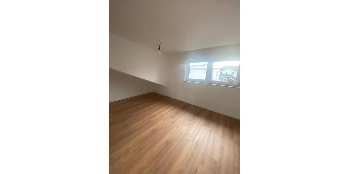 Maisonettenwohnung Rangendingen - 3.5 Zimmer, 111 m&sup2;, 1.159&euro; | Angebot:26522093