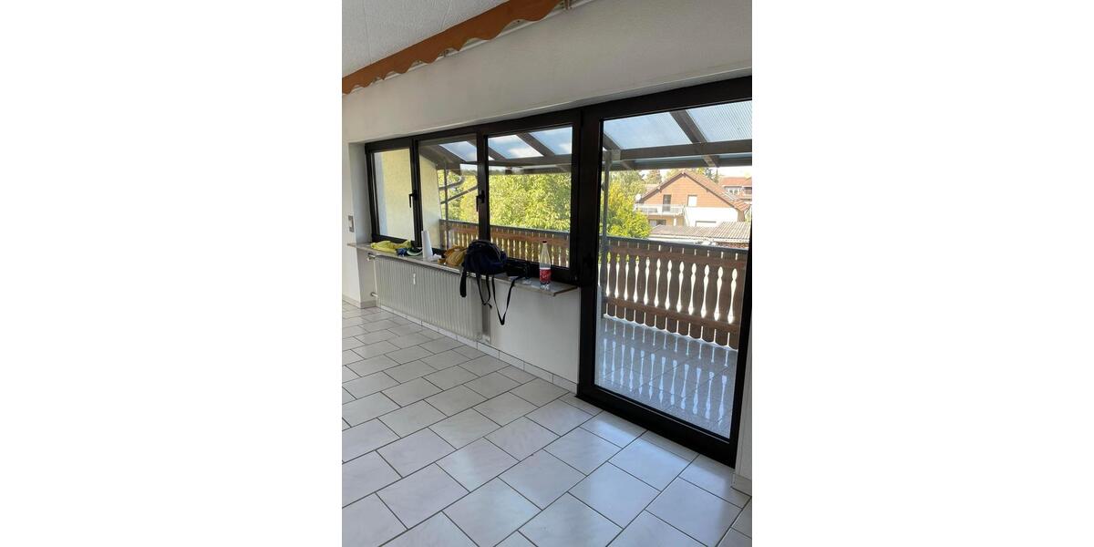 Dachgeschoßwohnung Heusweiler - 4 Zimmer, 111 m&sup2;, 850&euro; | Angebot:26444346