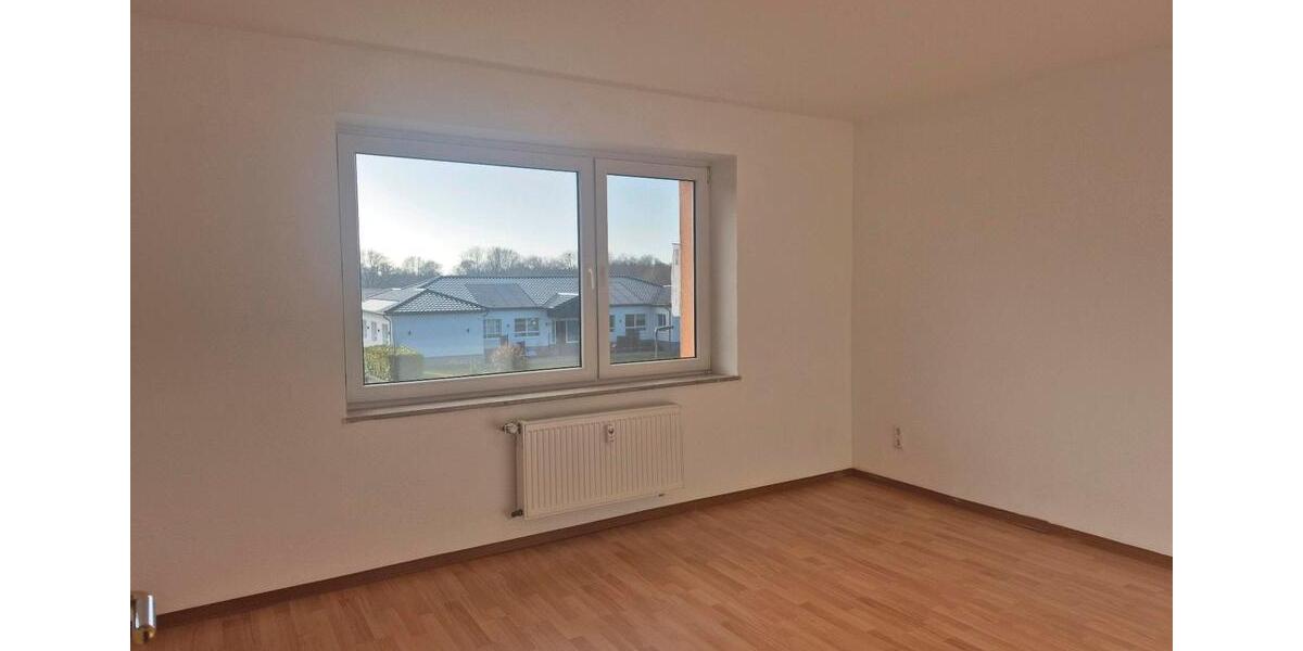 Etagenwohnung Cuxhaven - 4 Zimmer, 81 m&sup2;, 850&euro; | Angebot:25966597