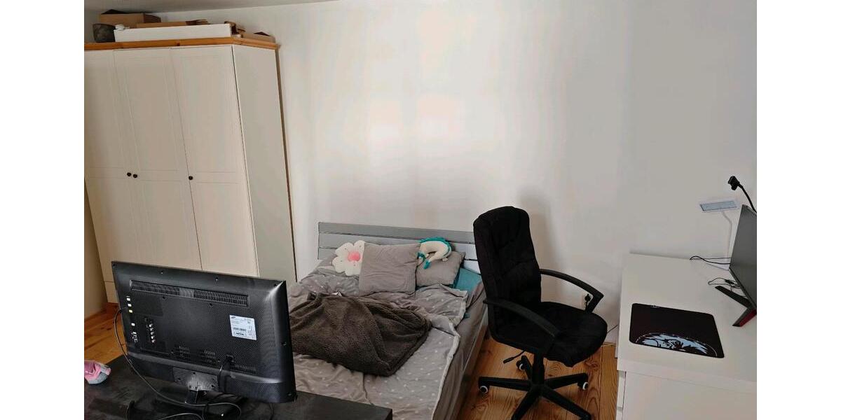 Etagenwohnung Rittersdorf - 1 Zimmer, 25 m&sup2;, 600&euro; | Angebot:26300473