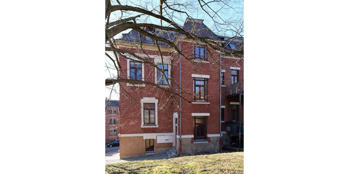 Dachgeschoßwohnung Auerbach/Vogtland Vogtland - 2.5 Zimmer, 59 m&sup2;, 330&euro; | Angebot:23201719