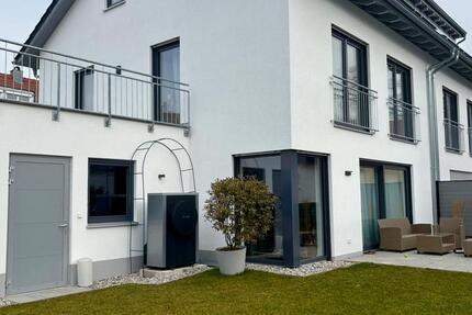 Haus Mindelheim - 5 Zimmer, 170 m&sup2;, 2.150&euro; | Angebot:24107915