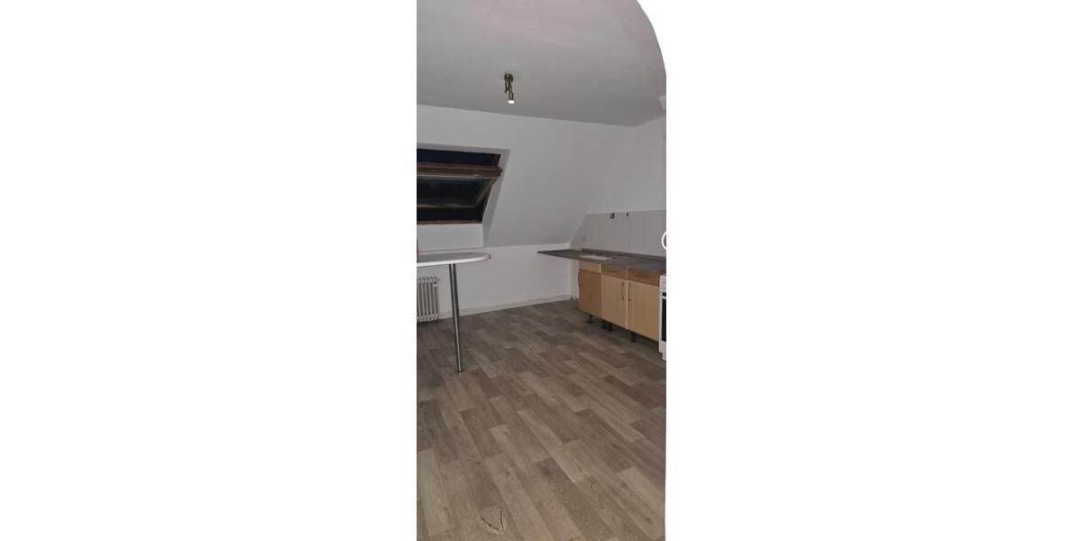 Etagenwohnung Dörentrup - 4 Zimmer, 100 m&sup2;, 590&euro; | Angebot:24753164
