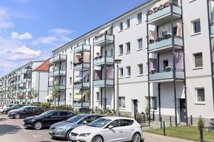 Neu! Sanierte 81 m² - 4-Zi, Gast-WC, Balkon 4 zimmer