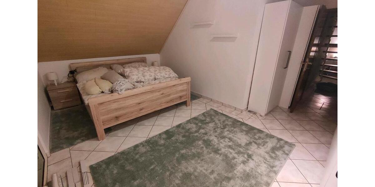 Etagenwohnung Saterland - 5 Zimmer, 122 m&sup2;, 900&euro; | Angebot:25959111