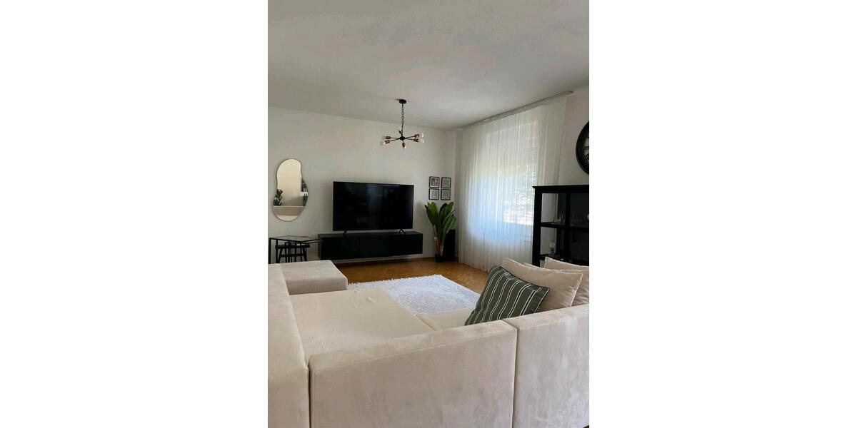 Zentrale Wohnung 96m² sofort verfügbar 3 zimmer