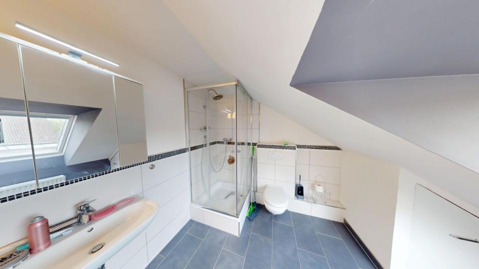 Dachgeschoßwohnung Herford Falkendiek - 3 Zimmer, 70 m&sup2;, 550&euro; | Angebot:26455636