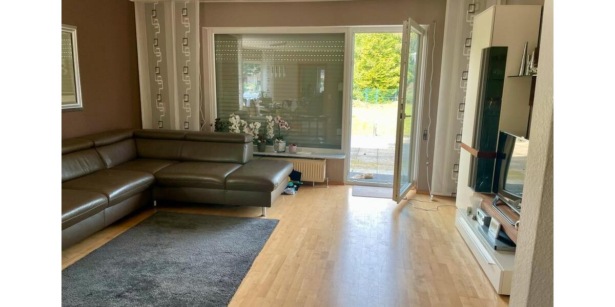 Erdgeschoßwohnung Vallendar - 4 Zimmer, 145 m&sup2;, 1.600&euro; | Angebot:25941905