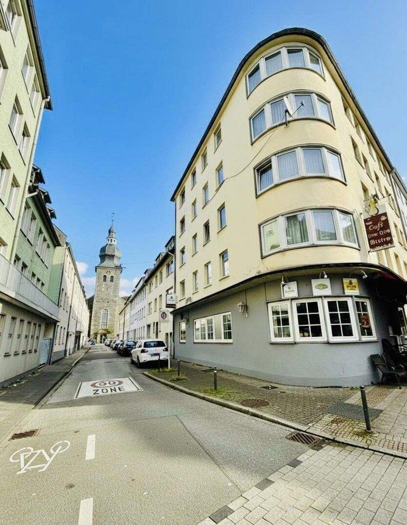 Erstbezug nach Renovierung! Helle 2-Zimmer-Wohnung in Barmen - mit Balkon und Einbauküche! 2 zimmer