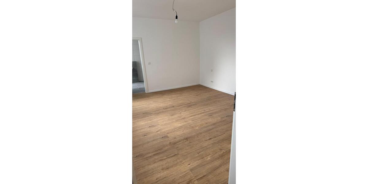 Etagenwohnung Saarbrücken - 3 Zimmer, 76 m&sup2;, 1.100&euro; | Angebot:26351506