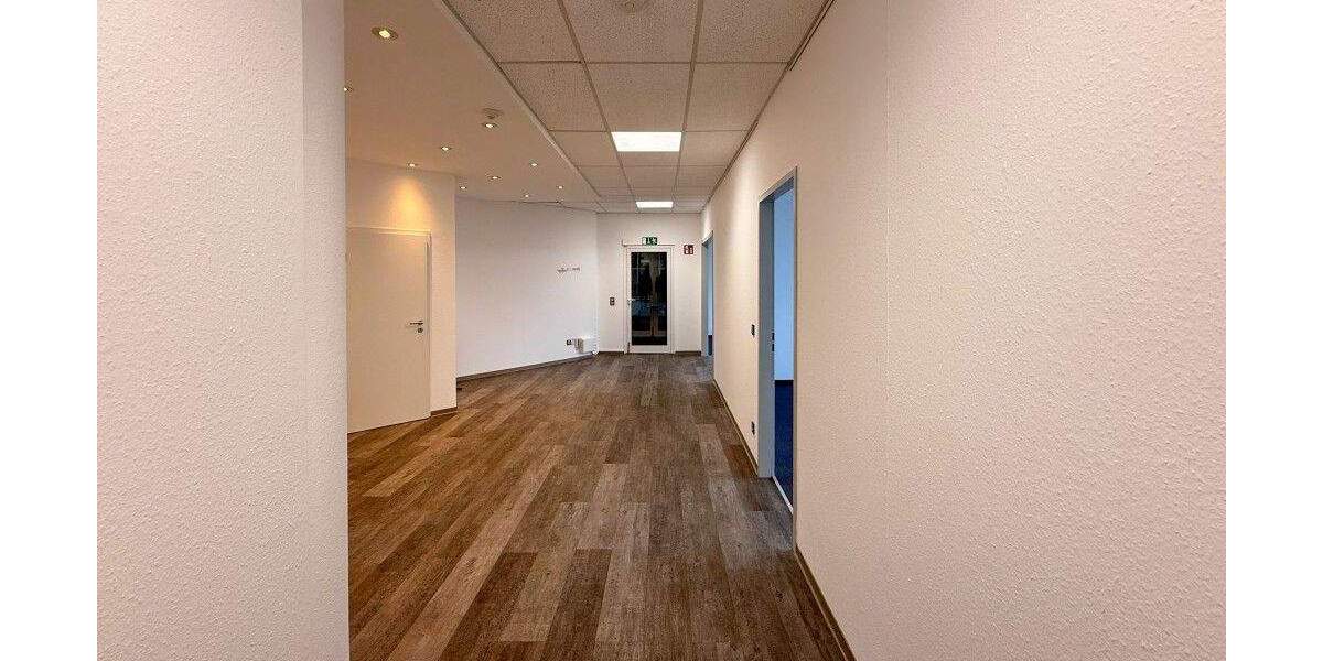 Gewerbeobjekt Köln Niehl - 3.892&euro; | Angebot:25698468