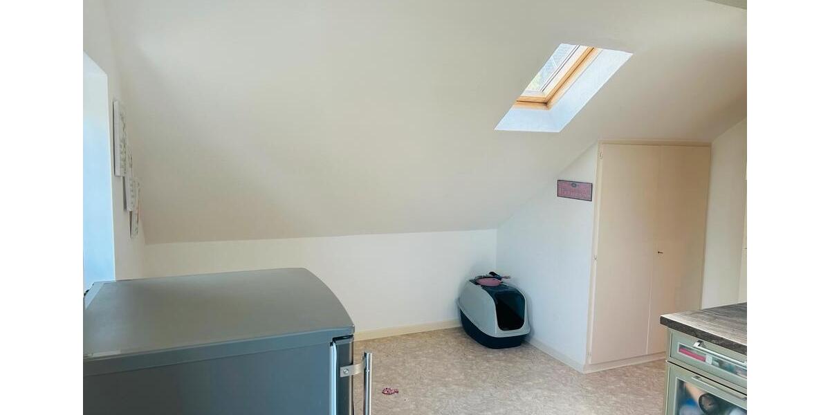 Dachgeschoßwohnung Bonn Hardtberg - 2 Zimmer, 51 m&sup2;, 840&euro; | Angebot:26568384
