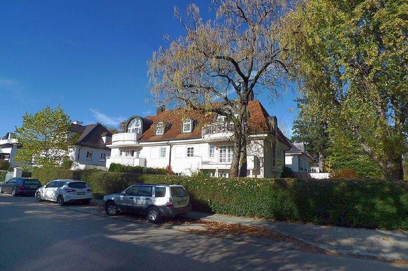 Etagenwohnung München-Solln Thalk.Obersendl.-Forsten-Fürstenr.-Solln - 4 Zimmer, 135 m&sup2;, 2.800&euro; | Angebot:25664896