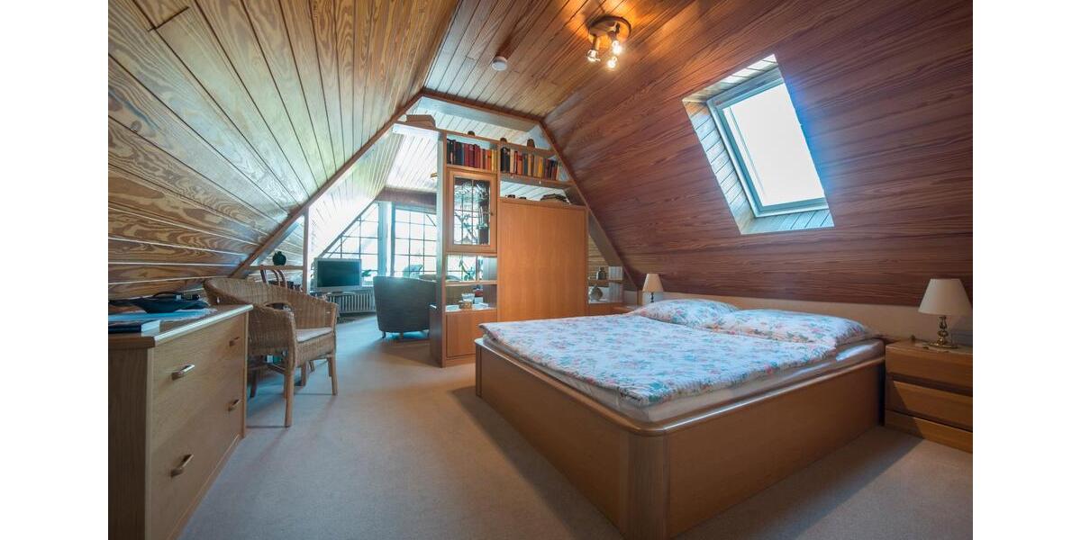 Dachgeschoßwohnung Bad Salzuflen - 1.5 Zimmer, 25 m&sup2;, 450&euro; | Angebot:26639525