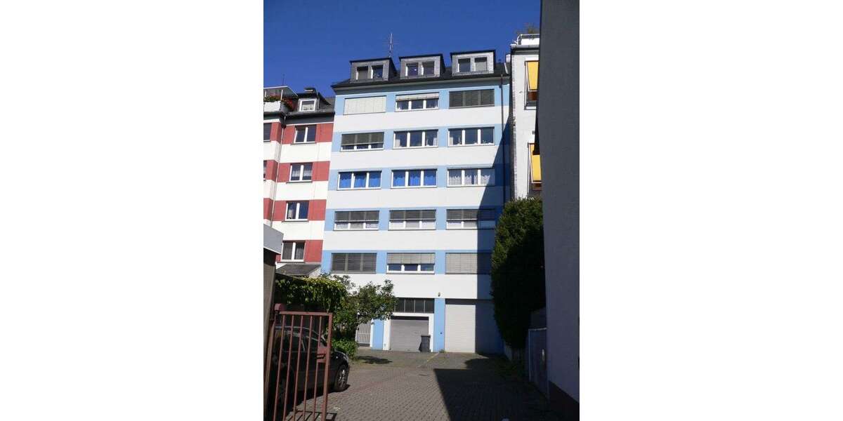 Etagenwohnung Siegen - 2 Zimmer, 75 m&sup2;, 600&euro; | Angebot:27024529