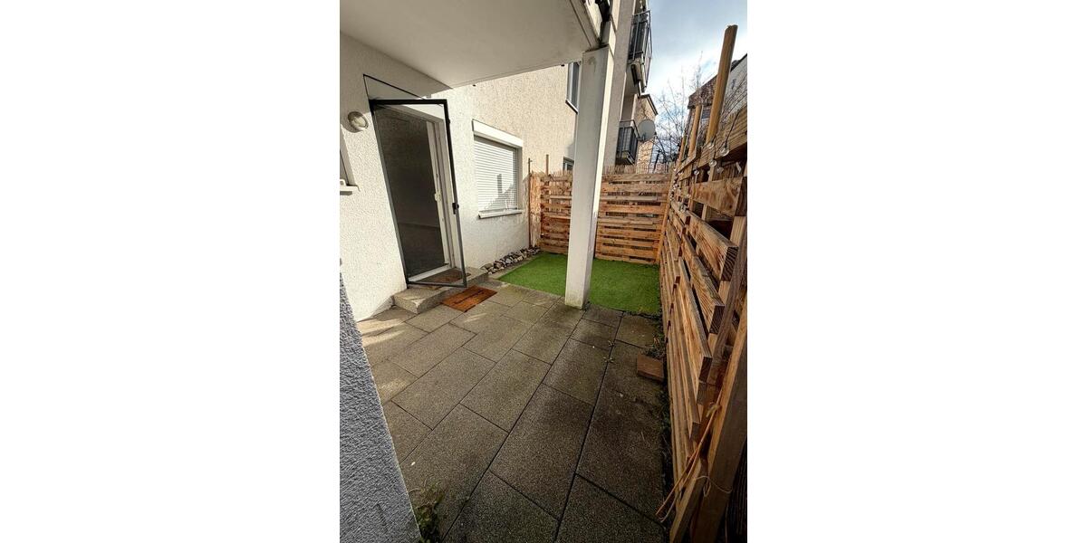 Erdgeschoßwohnung Göppingen Bruckwasen - 2 Zimmer, 50 m&sup2;, 1.100&euro; | Angebot:24828135