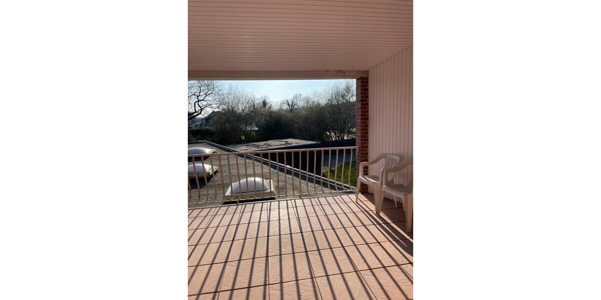 Dachgeschoßwohnung Papenburg - 7 Zimmer, 133 m&sup2;, 1.300&euro; | Angebot:25921406