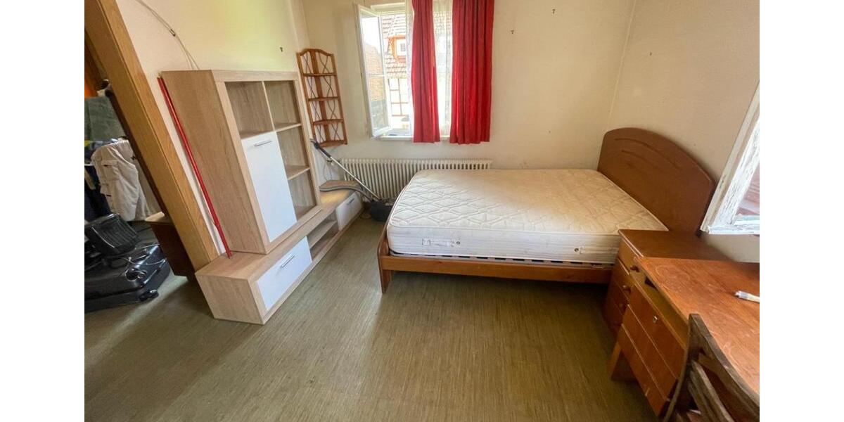 Etagenwohnung Calw - 1.5 Zimmer, 27 m&sup2;, 380&euro; | Angebot:25170923