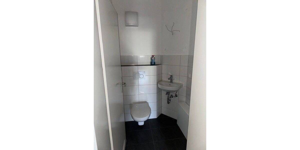 Etagenwohnung Bad Homburg vor der Höhe Ober-Erlenbach - 4 Zimmer, 82 m&sup2;, 883&euro; | Angebot:26842985