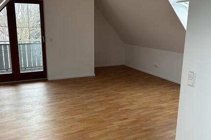 Wohnung Dillingen an der Donau - 1 Zimmer, 50 m&sup2;, 690&euro; | Angebot:26123053