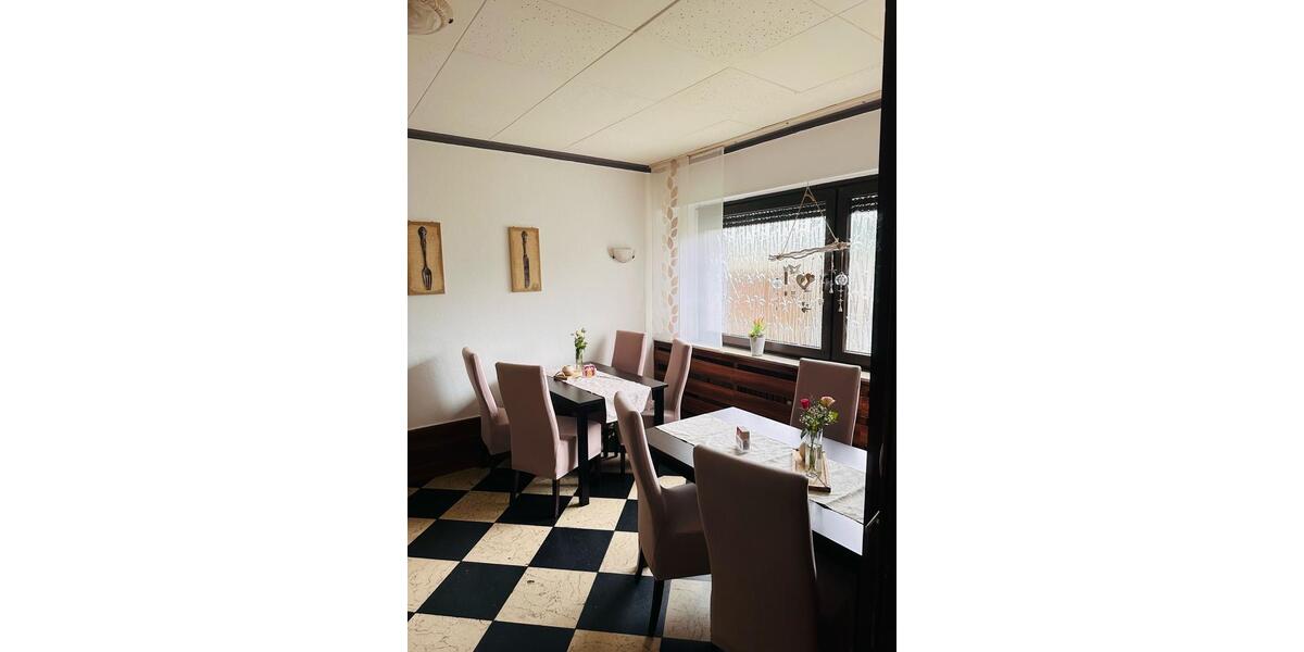 Zu Vermieten LadenlokalePizzeriaRestaurantimbissCafe zimmer